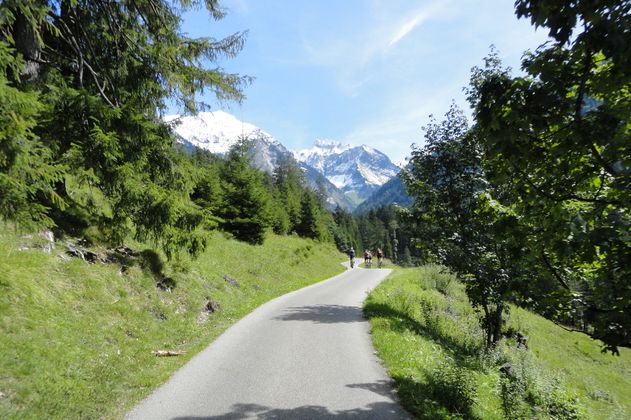 Radfahren im Oytal bei Oberstdorf